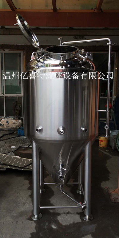 衛(wèi)生級儲罐